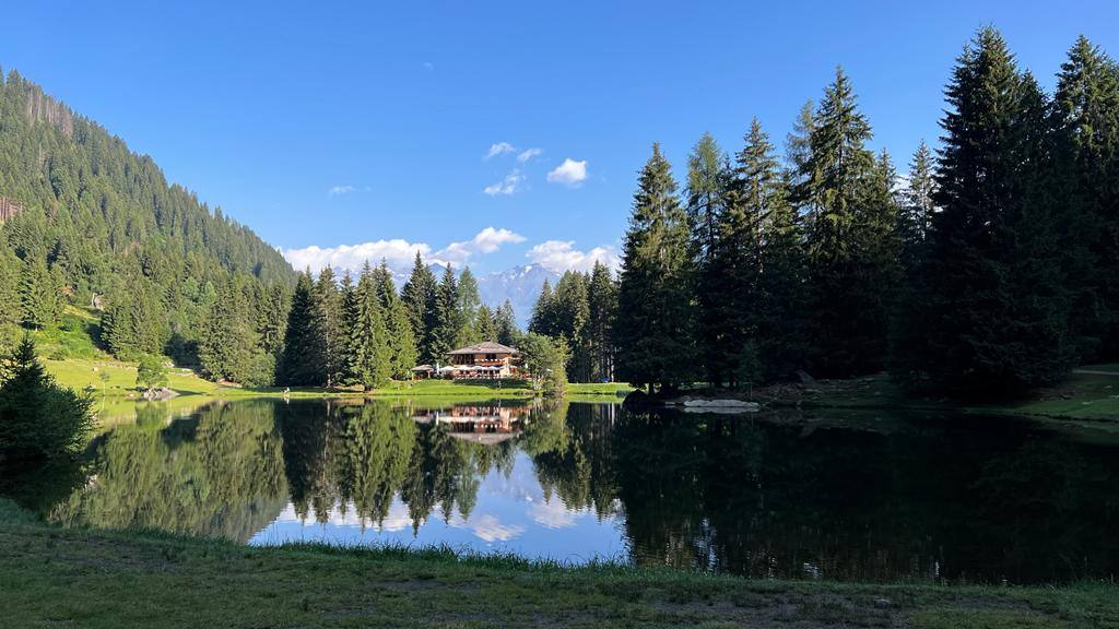 Chalet Lago dei Caprioli, Foto 1